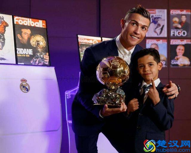 贝克汉姆之后，谁能称得上万人迷称号？仅有这5人配得上