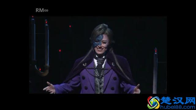 宝冢歌剧院，全日本男人的情敌，居然是比男子更英俊的女演员？