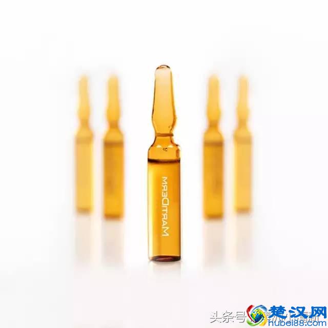 好评如潮的兰蔻小黑瓶“安瓶”精华，到底有什么神奇功效？