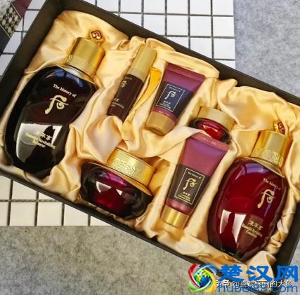 30-40岁女人别“乱买”护肤品，这4款早用早好，老了吃香，别用错