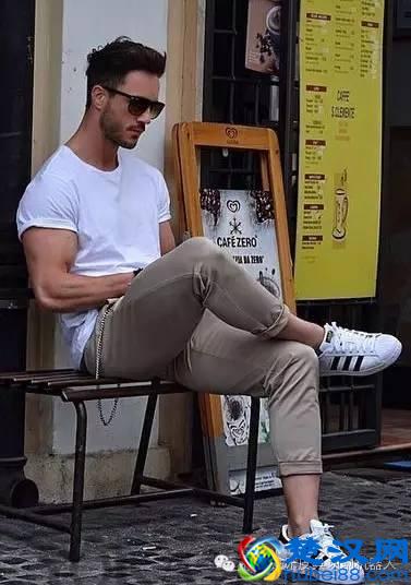 男士休闲裤搭配什么鞋 男式休闲裤配什么鞋