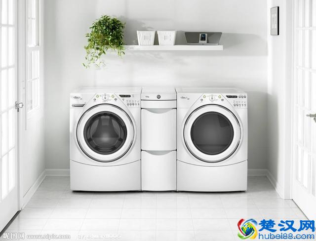 家务活难题，洗衣机进水不止是什么问题呢？小编来告诉你。