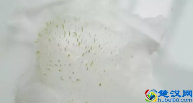 常做这件事，脸上毛孔变小，皮肤白皙细腻！