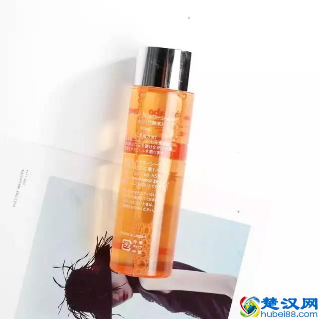 常做这件事，脸上毛孔变小，皮肤白皙细腻！