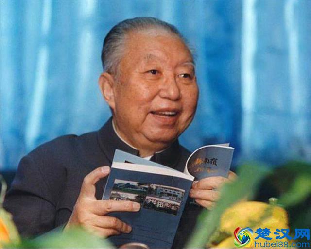 揭秘华国锋的子女为什么不是姓华？而是姓苏