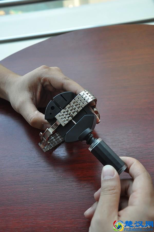 天梭手表哪个系列最好，天梭和浪琴哪个好