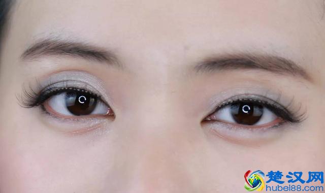 最强亲测！七款常用假睫毛试戴报告