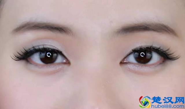 最强亲测！七款常用假睫毛试戴报告