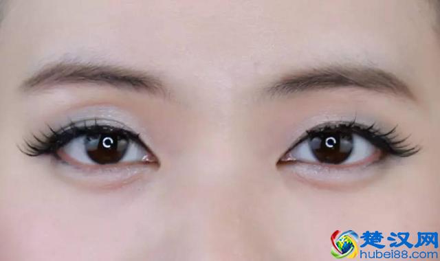 最强亲测！七款常用假睫毛试戴报告