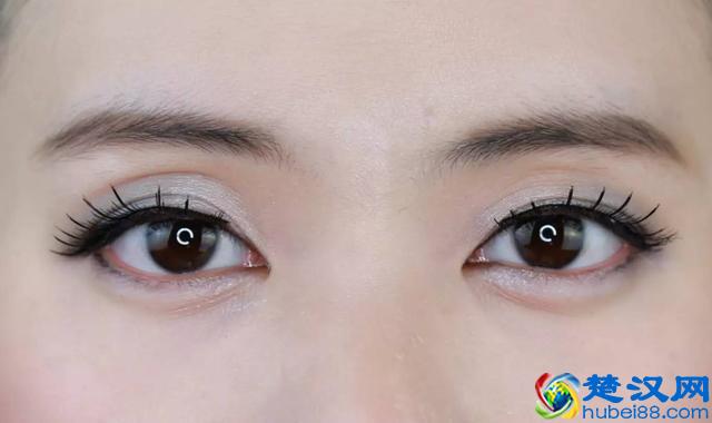 最强亲测！七款常用假睫毛试戴报告