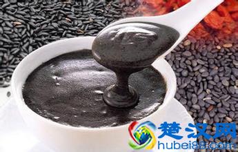 冬天脸上皮肤干燥起皮怎么办