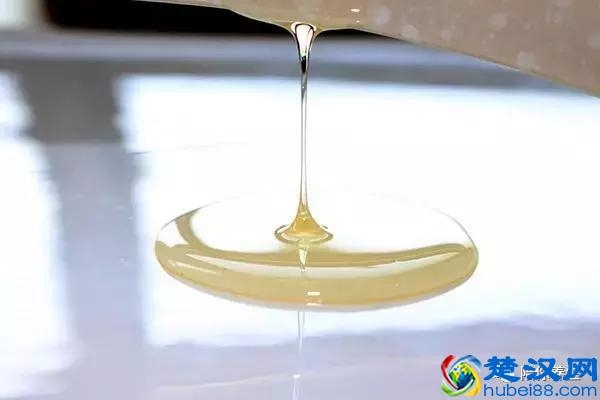 蜂蜜水什么时候喝好 有什么功效