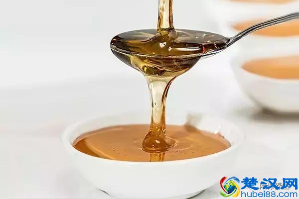 蜂蜜水什么时候喝好 有什么功效