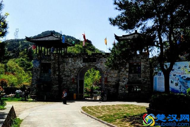 武汉十大好玩的地方 武汉好玩的景点有哪些 武汉最好玩的地方排名