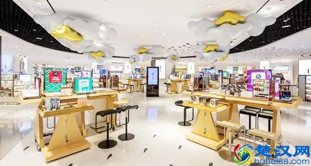 去香港的“购物天堂”，买什么比较划算