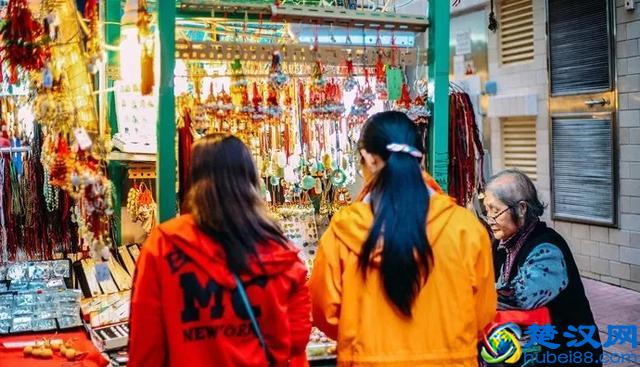 去香港的“购物天堂”，买什么比较划算