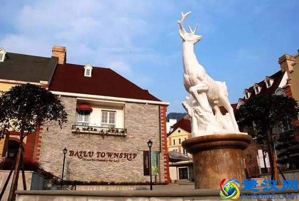 四川最具有特色的旅游小镇，成都春游必去景点在哪里