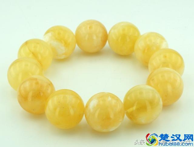 琥珀、蜜蜡到底是什么？来看看它的前世今生