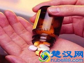 帕金森是一种怎样的病？该如何治疗？