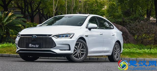 最省油的5款家用车，比亚迪夺冠，车主平均油耗低至2.5L