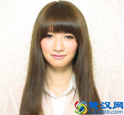 10款胖脸女生适合发型 不敢相信整个脸真小了一圈