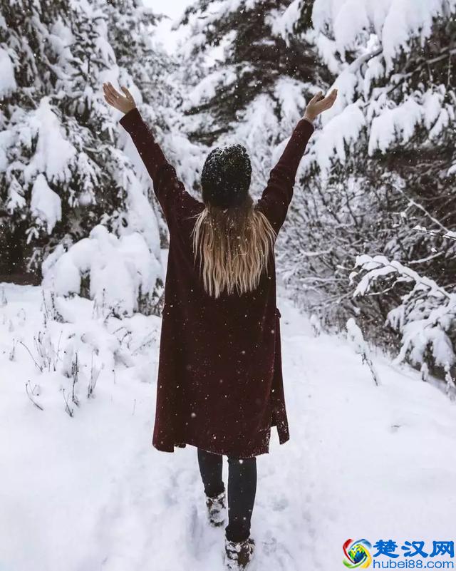 生活如饮水，冷暖自知；人生如逆旅，苦乐自尝