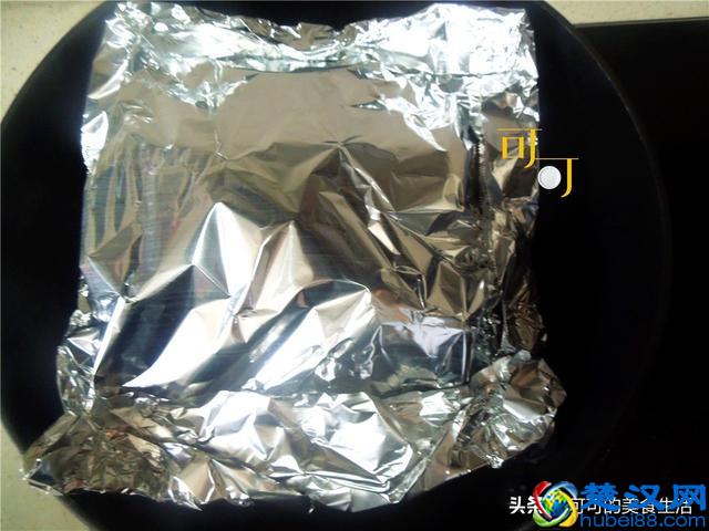 夏天再热，有这一碗花甲粉就够了，除了花蛤我更爱吃金针菇和粉丝