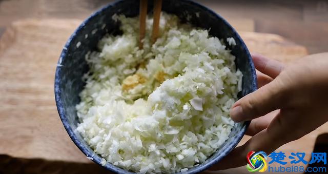 学会这个灌汤包做法，自己开个店都没问题！