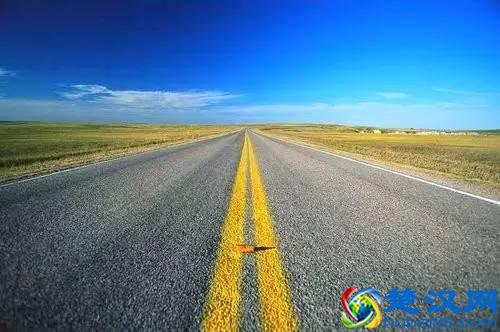 微信微博和Facebook，国内外人发的朋友圈有什么不同？