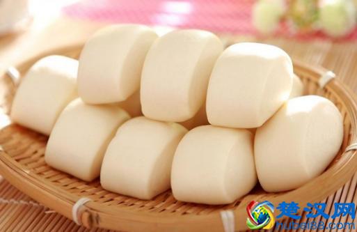 做馒头一斤面粉用多少酵母 蒸馒头用冷水还是热水