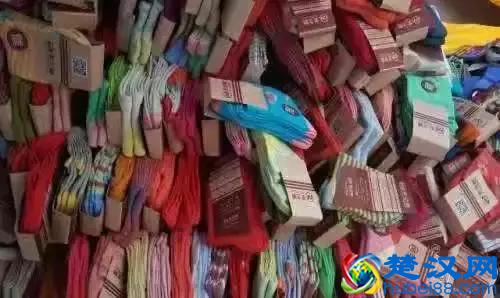 你穿什么袜子跑步？穿对了袜子，PB来得更快