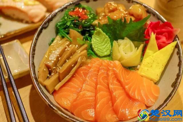 起底天娱5楼美食广场，5大特色餐饮店让你爽到尖叫！