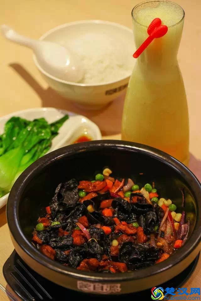 起底天娱5楼美食广场，5大特色餐饮店让你爽到尖叫！