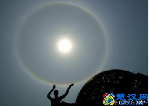 心理学效应-----晕轮效应