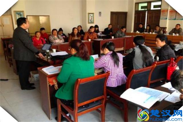 一个人没钱的时候，怎么去发展？有这样几种途径