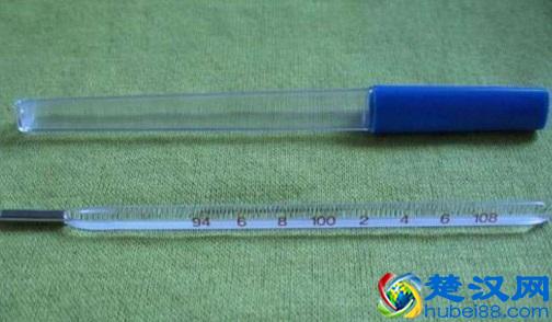 水银温度计摔碎了，做好这3步，不怕中毒清理得干净