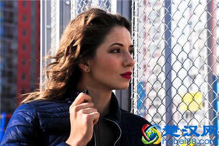 十个方法教你如何对付干枯毛躁的头发