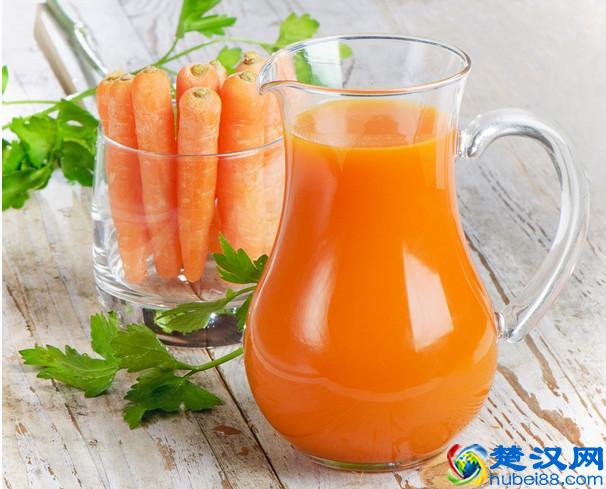 脸上长斑又老又丑？教你一招一个星期让你清除斑点