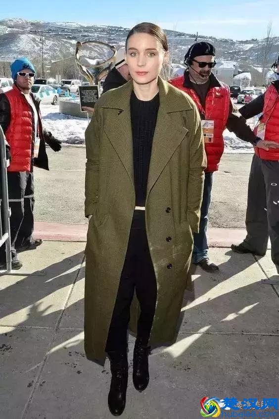 军绿色又火了，你知道这个色系该如何搭配衣服吗？