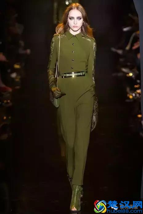 军绿色又火了，你知道这个色系该如何搭配衣服吗？