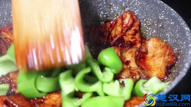 回锅肉好吃有诀窍！教你在家做，方法简单味道好