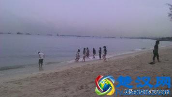 高考出国留学去新加坡怎么样？