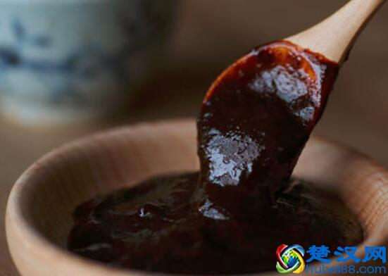 甜面酱怎么做好吃？在家制作拌面，无需再买拌面酱了