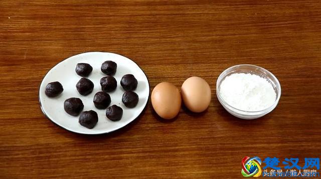 蛋清打发了除了可以做蛋糕，还能做这个小吃