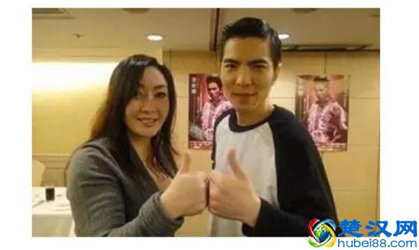 鹿晗怒骂跟车黄牛 啥是私生饭？盘点被私生饭逼疯的明星