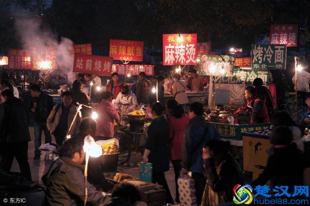 揭秘夜市卖什么赚钱？这些项目很挣钱！