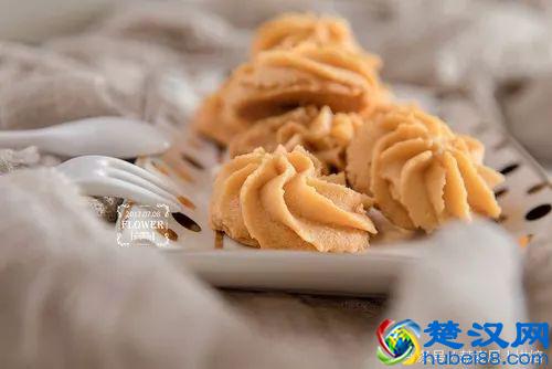 淡奶油有剩千万别扔！曲奇、冰淇淋、奶茶奶冻都能做！