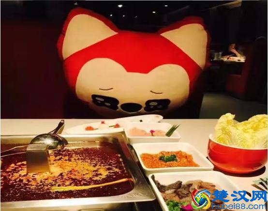 海底捞“变态服务”再次升级，地球人无法阻挡，你都领略过了没？