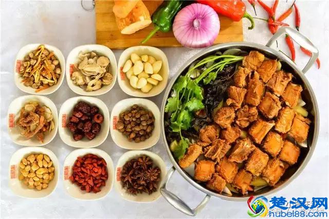 美食推荐，小榄118广场4楼的和福顺焖锅