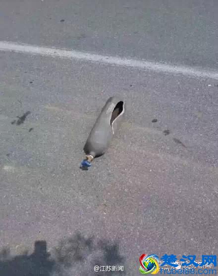 干冰能炸死人？没错，切勿小看干冰！